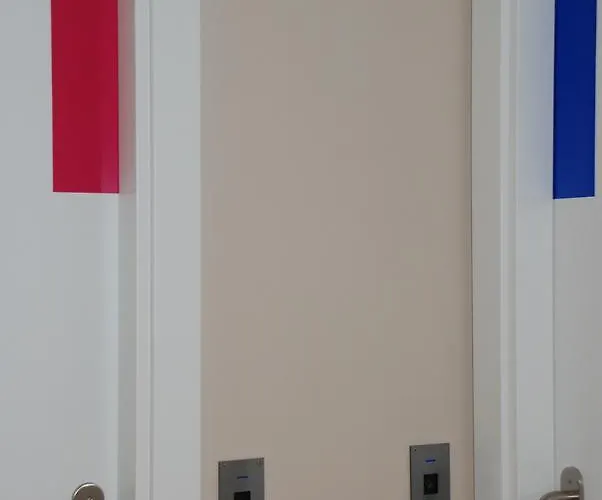 ホステル Xabarin Abadín